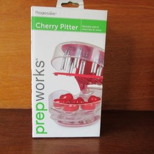 NEW CHERRY PITTER